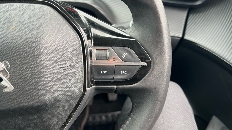 Peugeot 208 1.2 PureTech 100 Active Premium + 5dr Petrol Hatchback